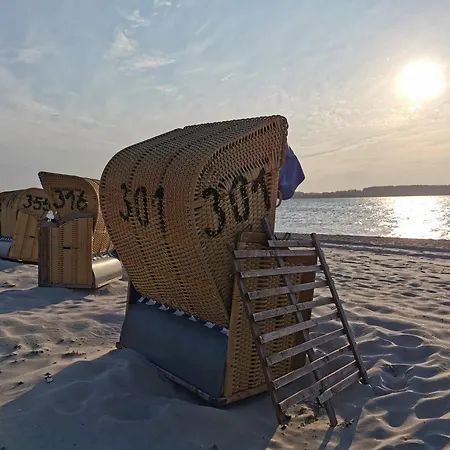 Kapitaenshaus W11 Appartement *